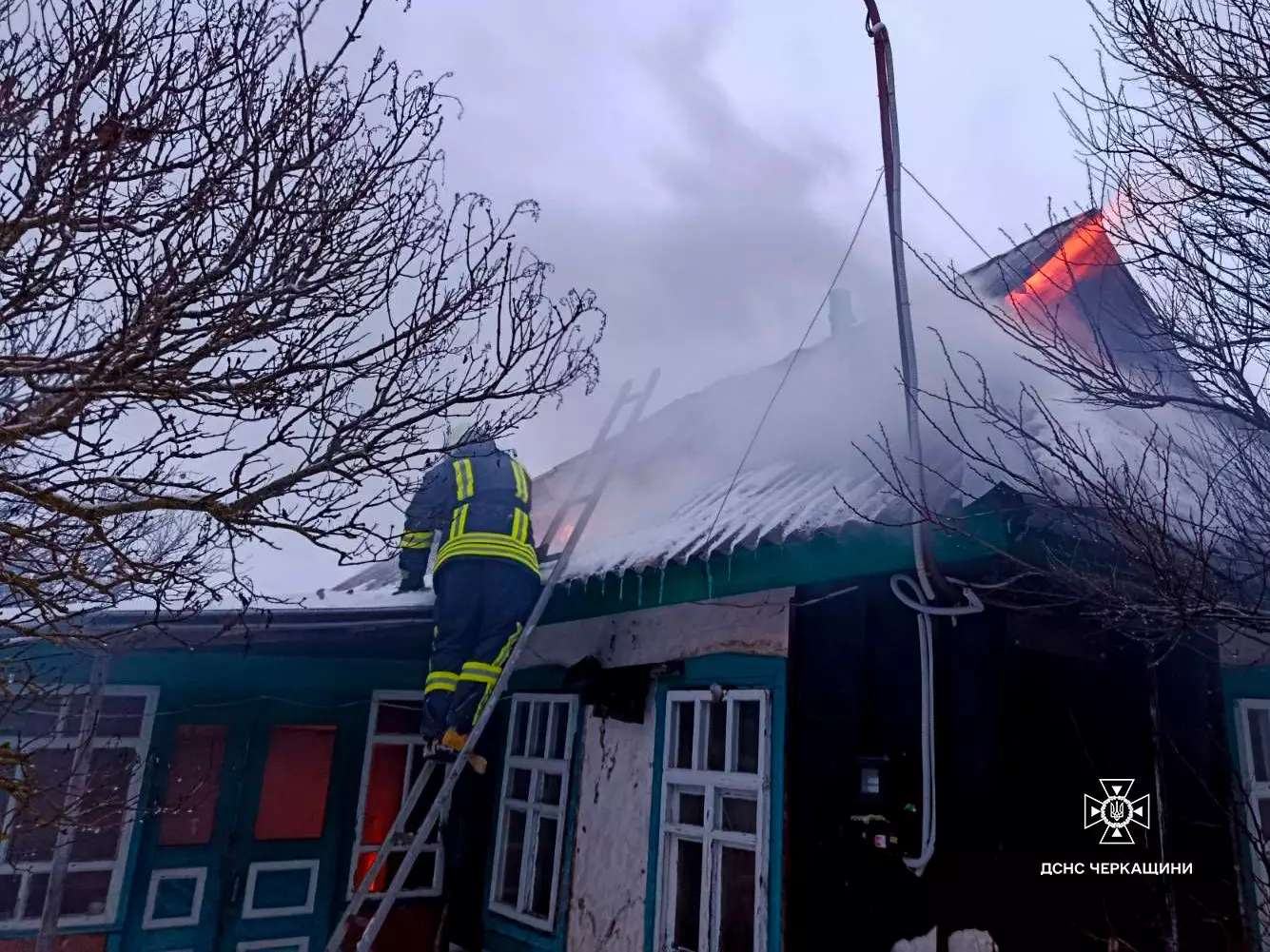 Минулої доби вогонь забрав життя двох черкащан (ФОТО)