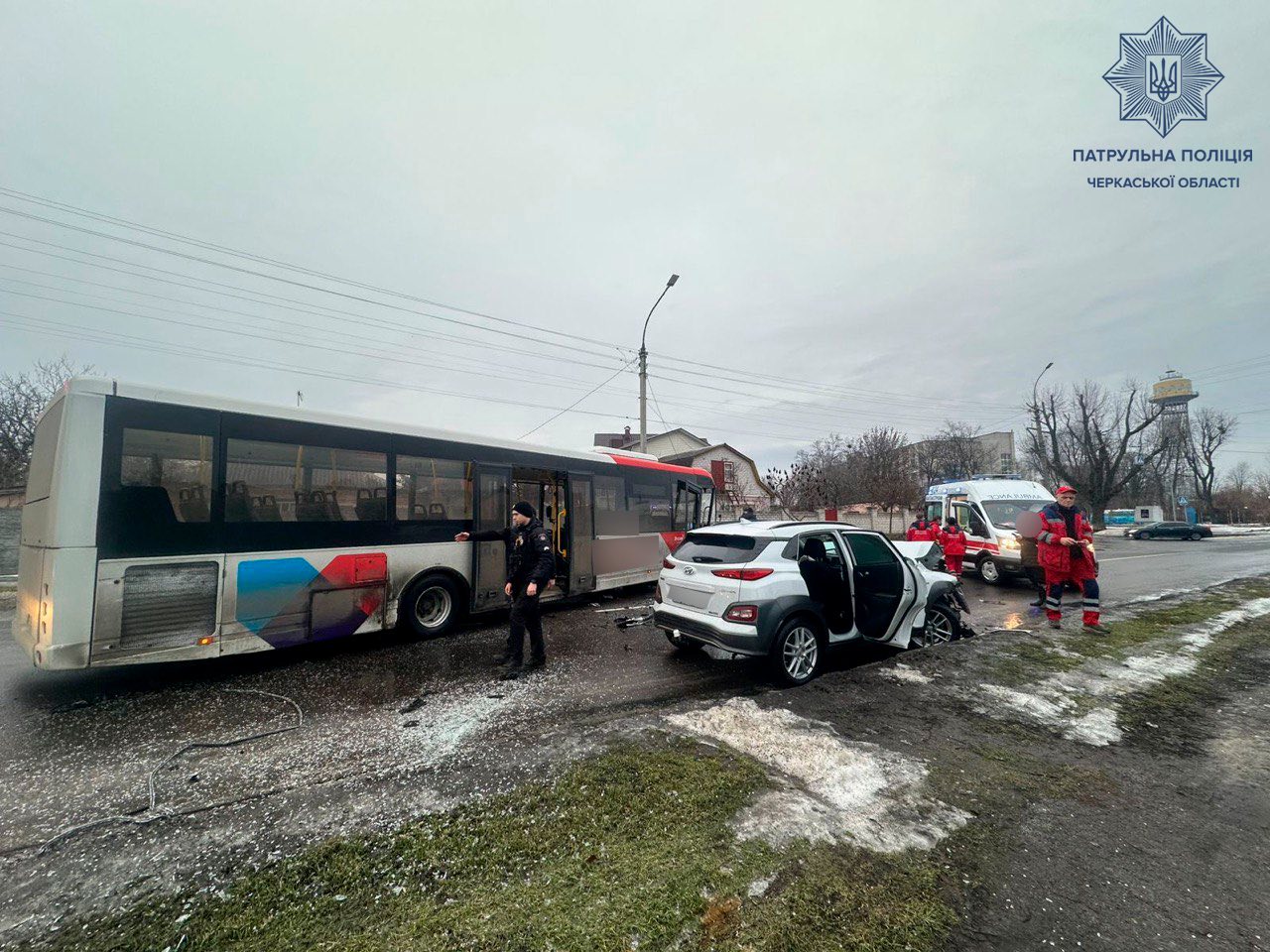 Водійка виїхала на зустрічну та протаранила маршрутку у Черкасах
