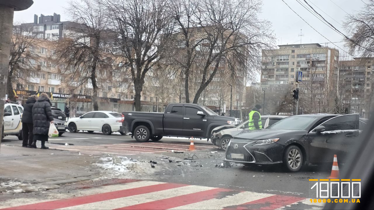 дтп драмтеатр Черкаси