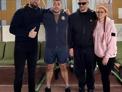 Спортсмени