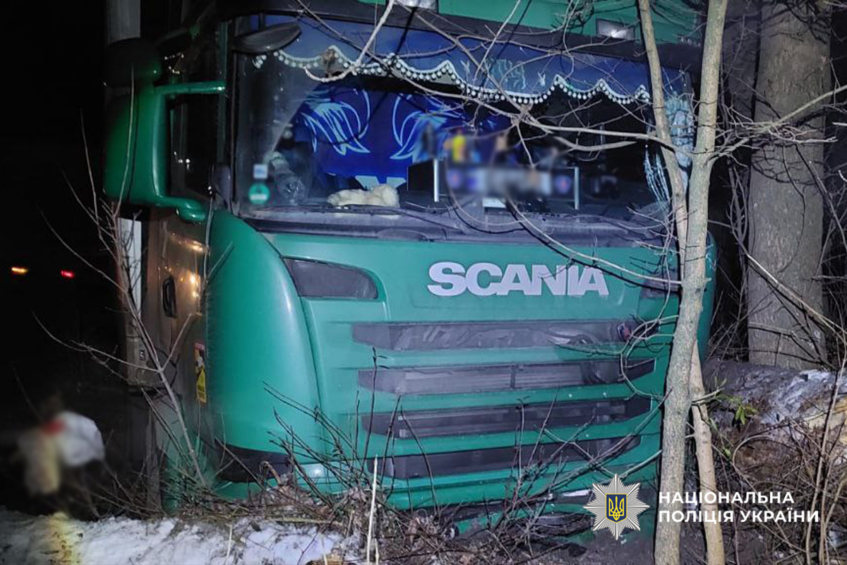 вантажівка після аварії