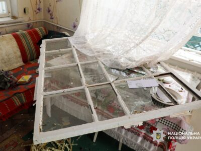 Пошкоджене вікно