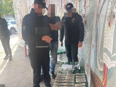 долари на лавці