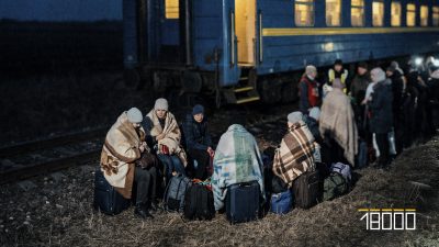 Як це — вийти з потяга посеред поля: історії черкащан і правила Укрзалізниці