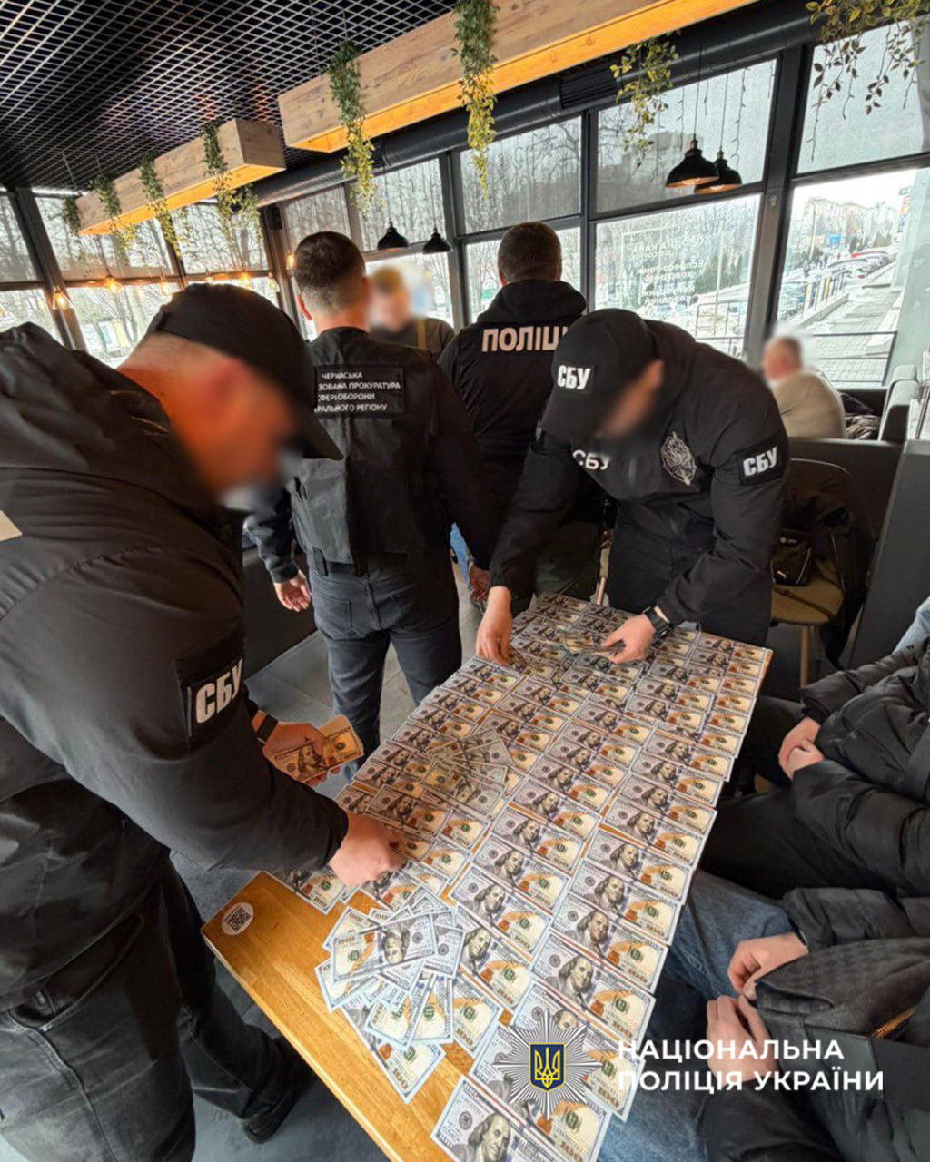 гроші рахують