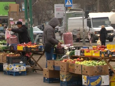 Торгівля на вулиця