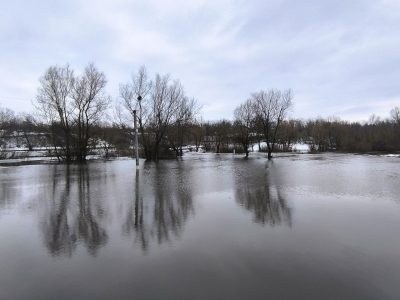 Затоплена дорога