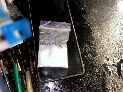 пакетик з наркотиками