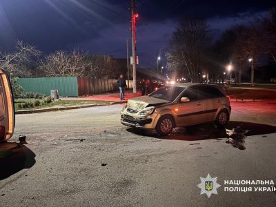 автомобіль на вулиці