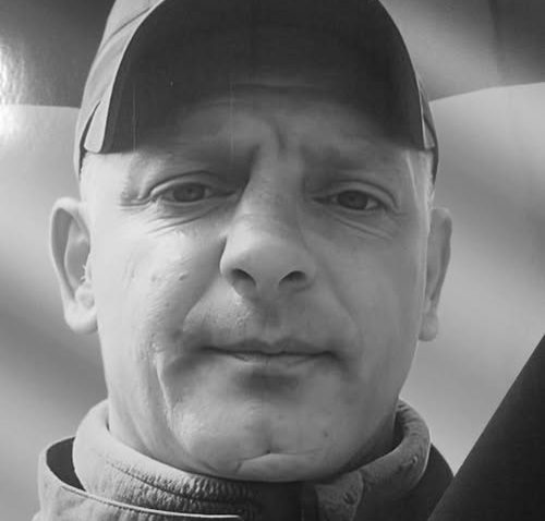 У Черкасах прощалися з полеглим сержантом, який загинув на Луганщині
