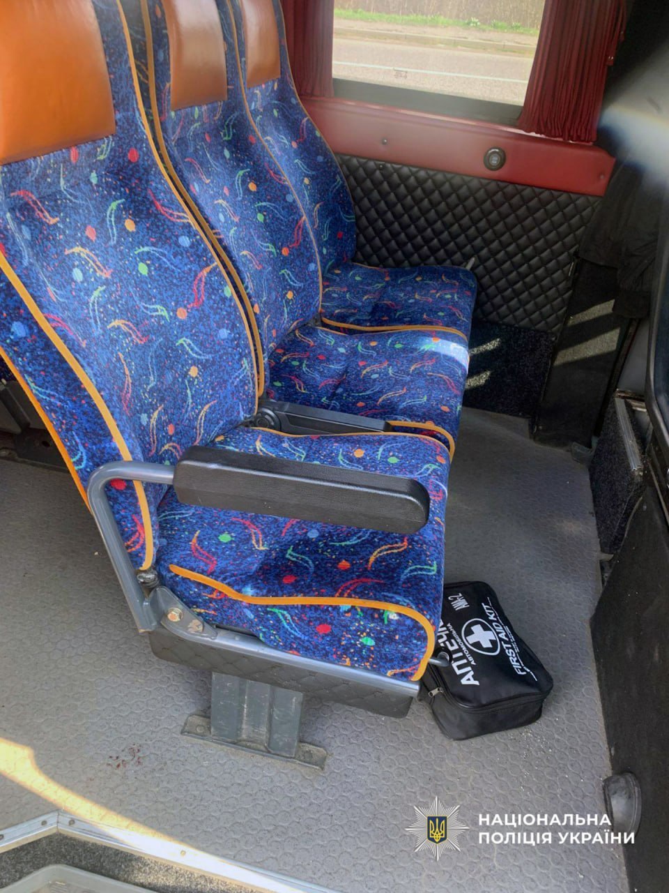 Крісла в автобусі