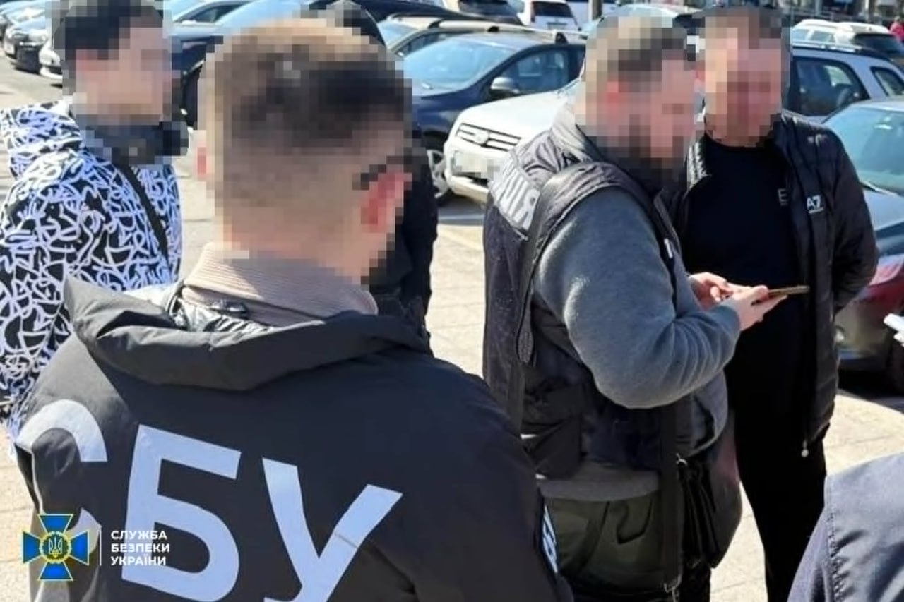 Вручення підозри