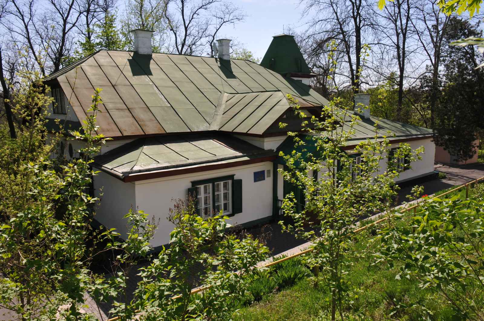 Повернення автентичності: у Кам’янському заповіднику відкрили оновлену експозицію «Зеленого будиночка»