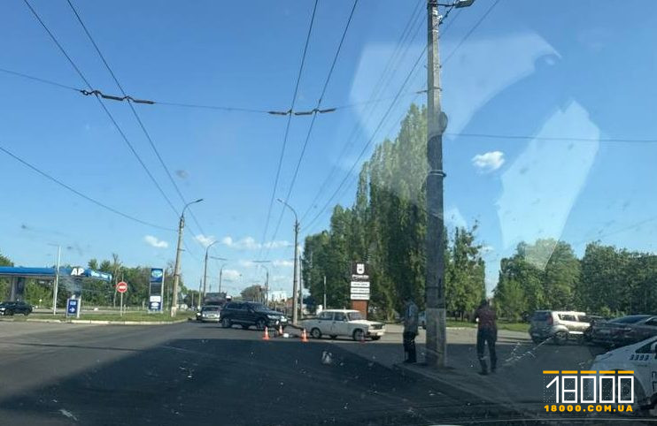На одній із вулиць у Черкасах сталося ДТП за участі електросамоката