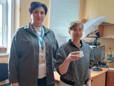 лариса