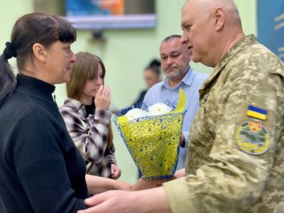 родичам передали нагороди
