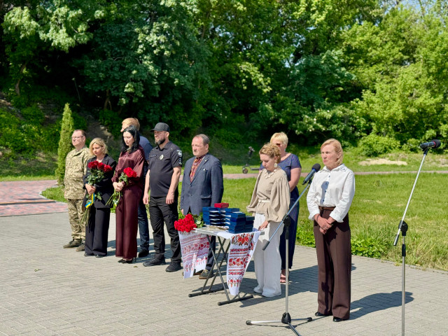 люди на вулиці