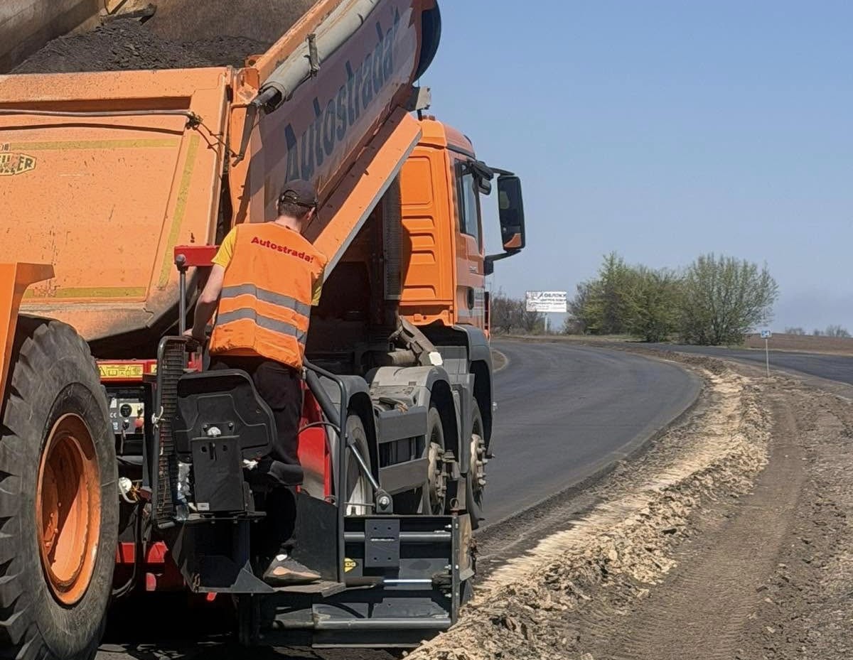На дорозі з Черкас до Сміли закінчили 70 % робіт