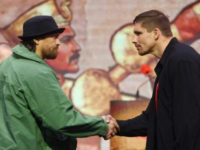 Олександр Усик та Ріко Верховен