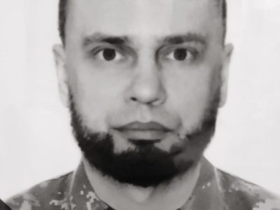 Військовий