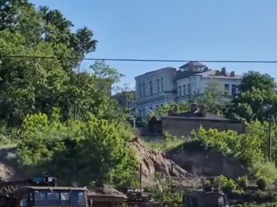Замковий узвіз