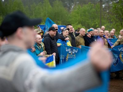 Звільнені з полону захисники