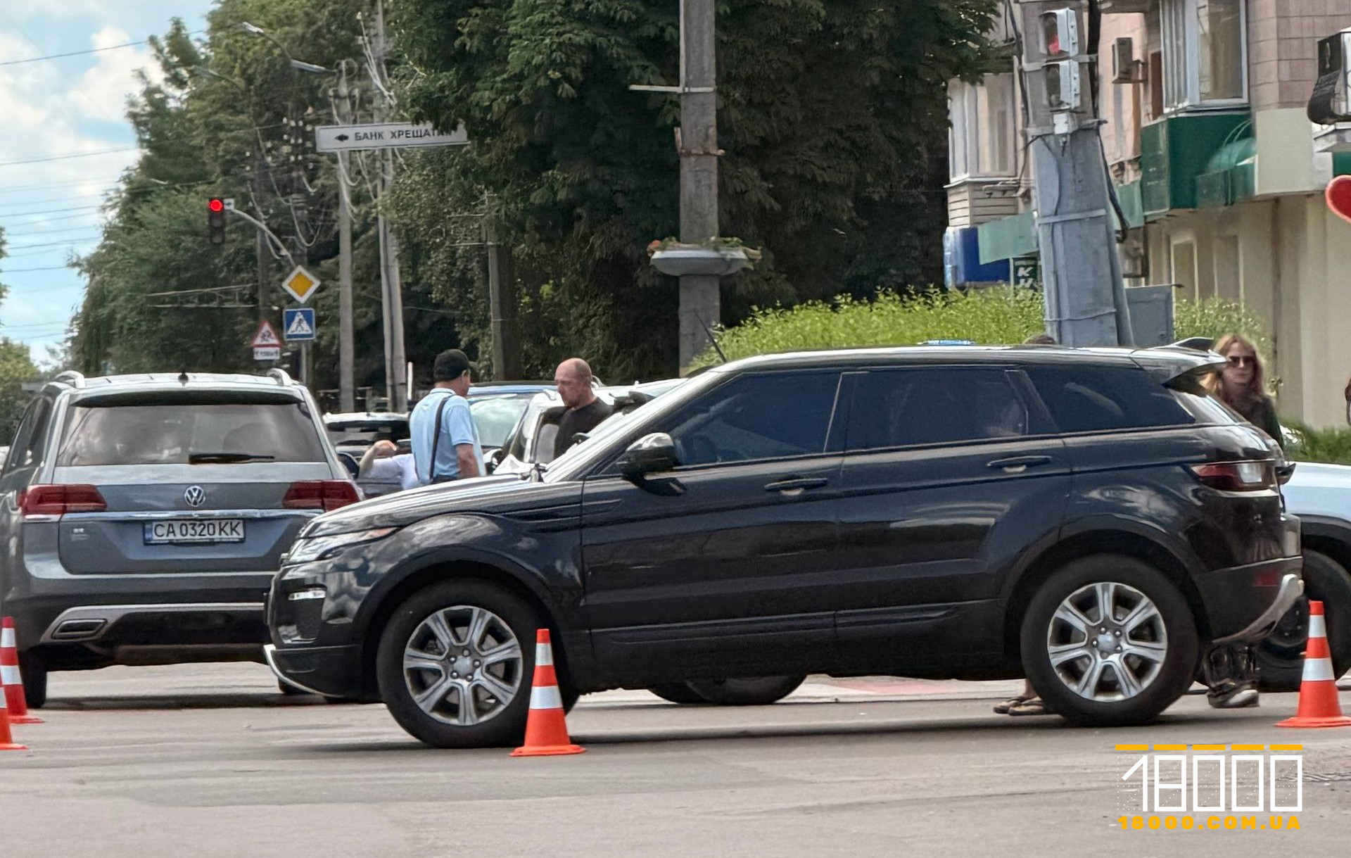 Аварія за участі «Ленд ровера» та «Фольксвагена» сталася у Черкасах