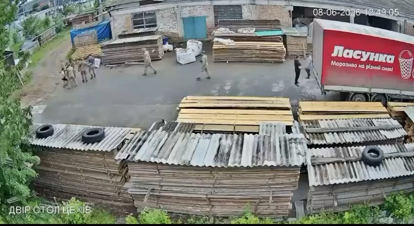 запис з камери відеоспосттереження