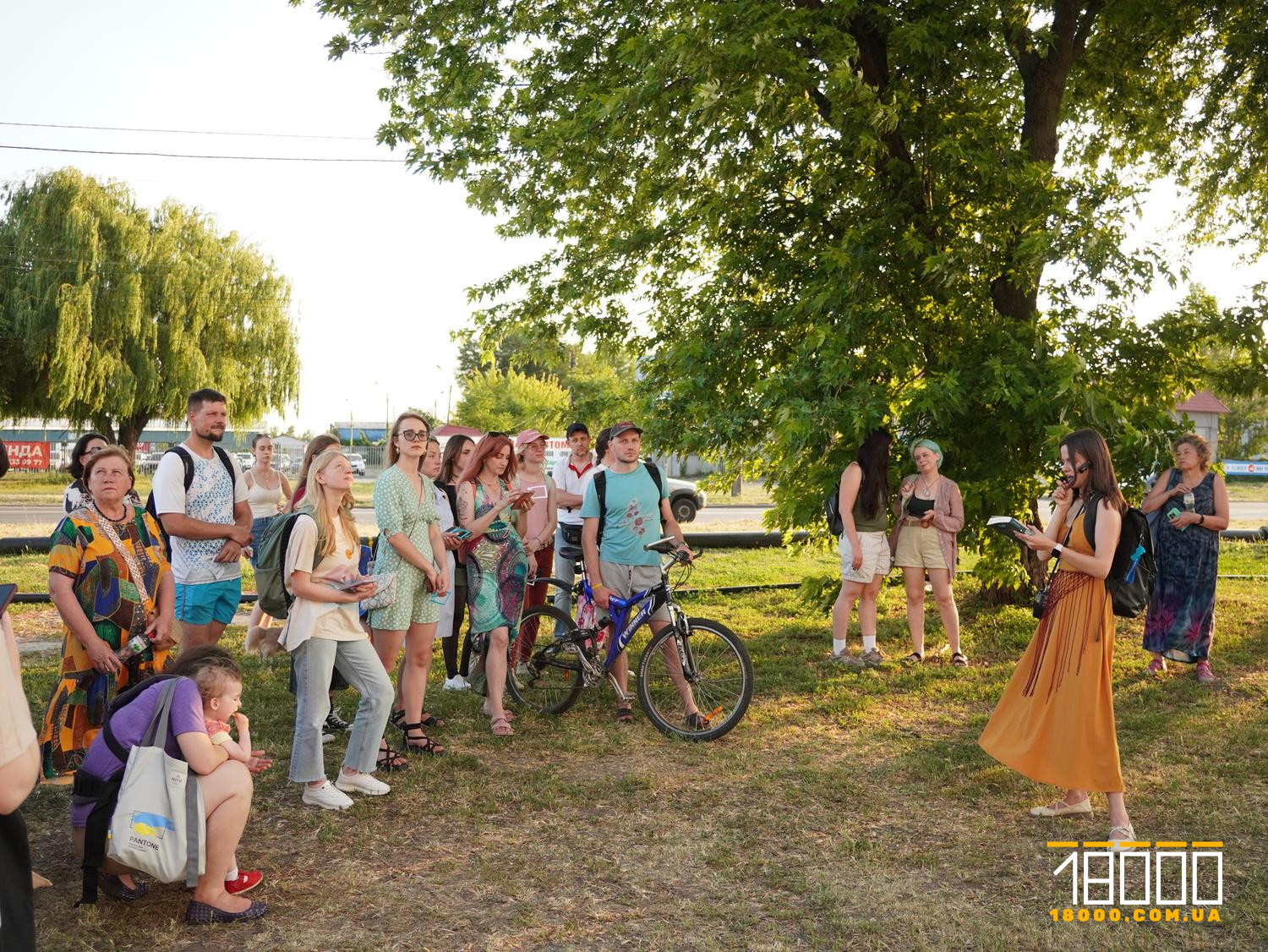 «Була в шоці, що прийшли не 4 людини, а 40»: що бачили та чули під час екскурсії у Черкасах (ФОТО)