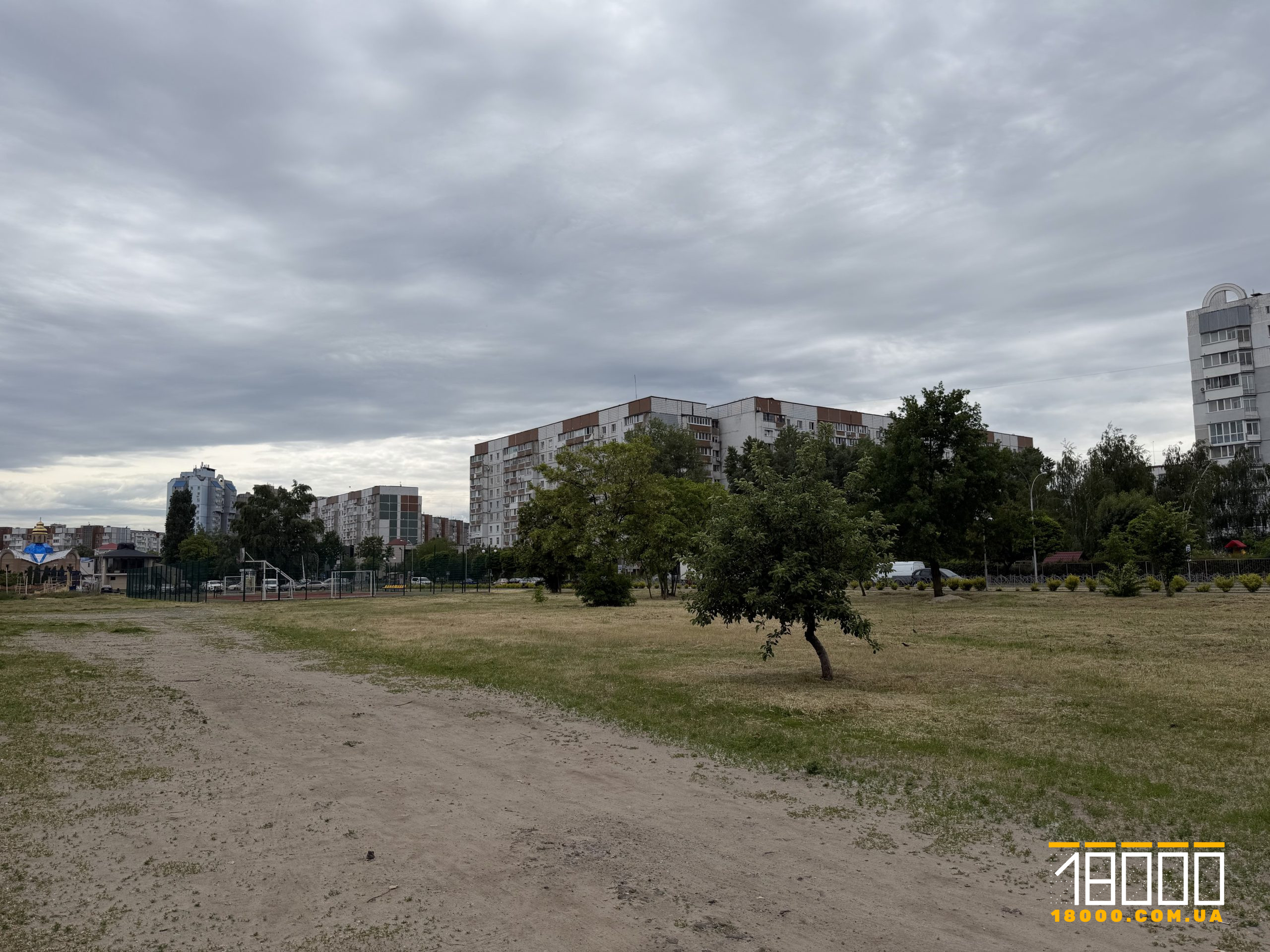 Земельна ділянка