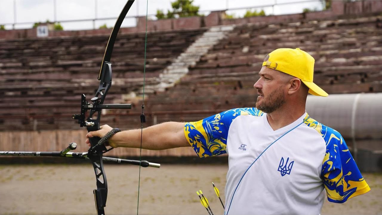Черкаський ветеран закінчив тренування й візьме участь у чемпіонаті світу зі стрільби з лука