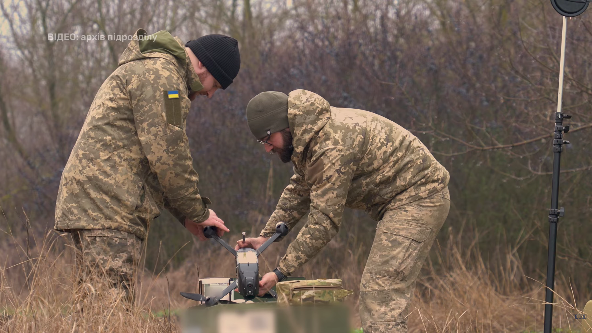 Військовослужбовці підрозділу Тейваз із дроном