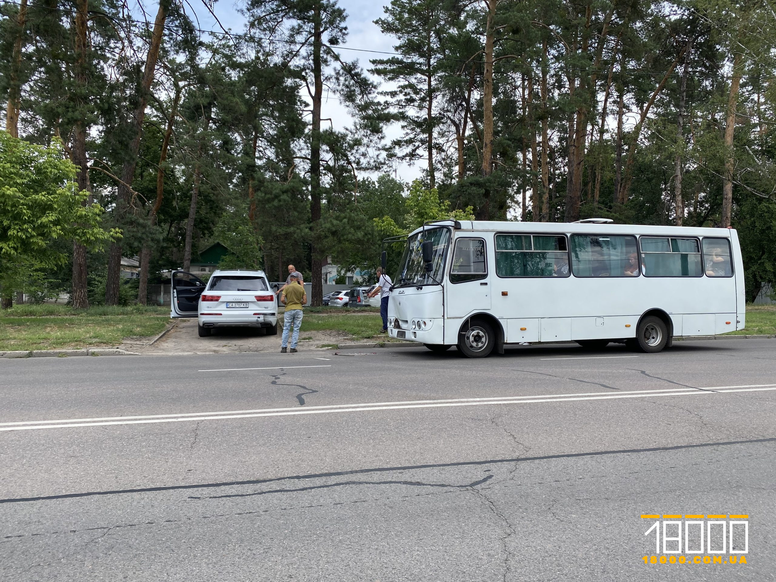 ДТП між аудіо та маршруткою в Черкасах 10 липня