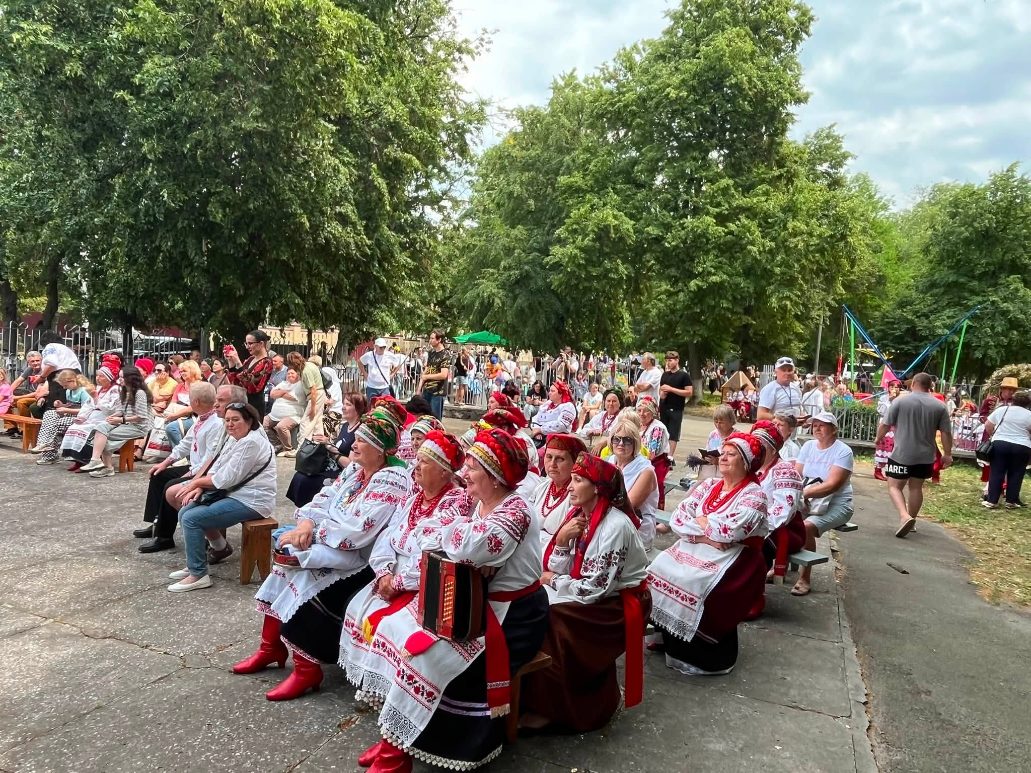 хорові колективи