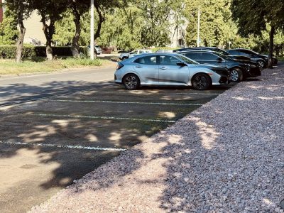 Перша зелена парковка Черкас
