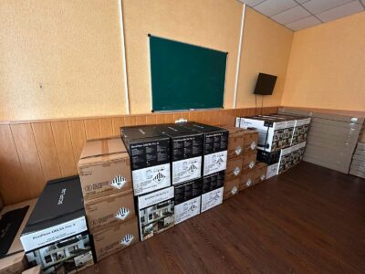зарядні станції