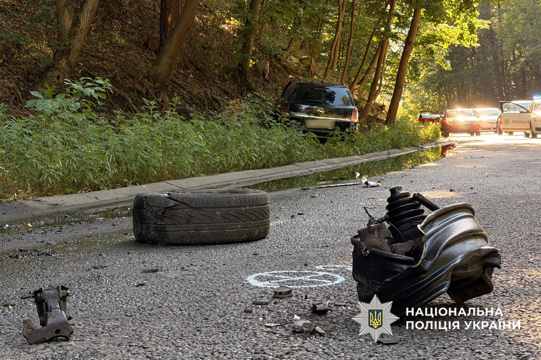 У Будищі 9 серпня сталася ДТП. Опель Астра в кюветі