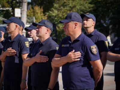 Черкаські рятувальники під час нагородження