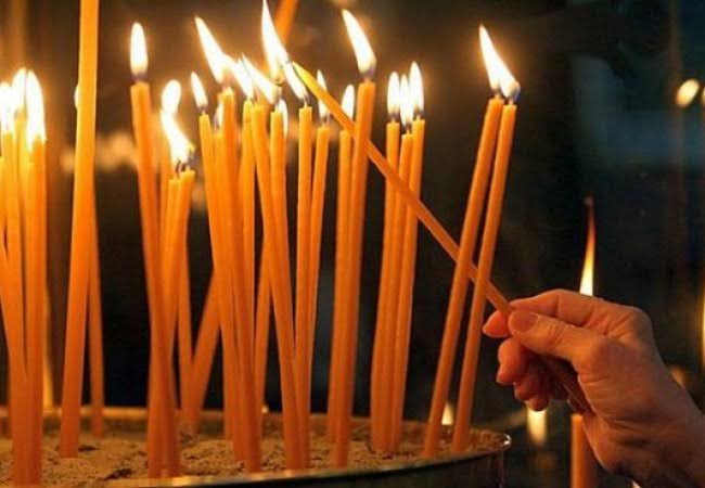 свічки за здоров'я і упокій