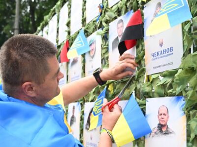 Зустріли з полону військового на Черкащині