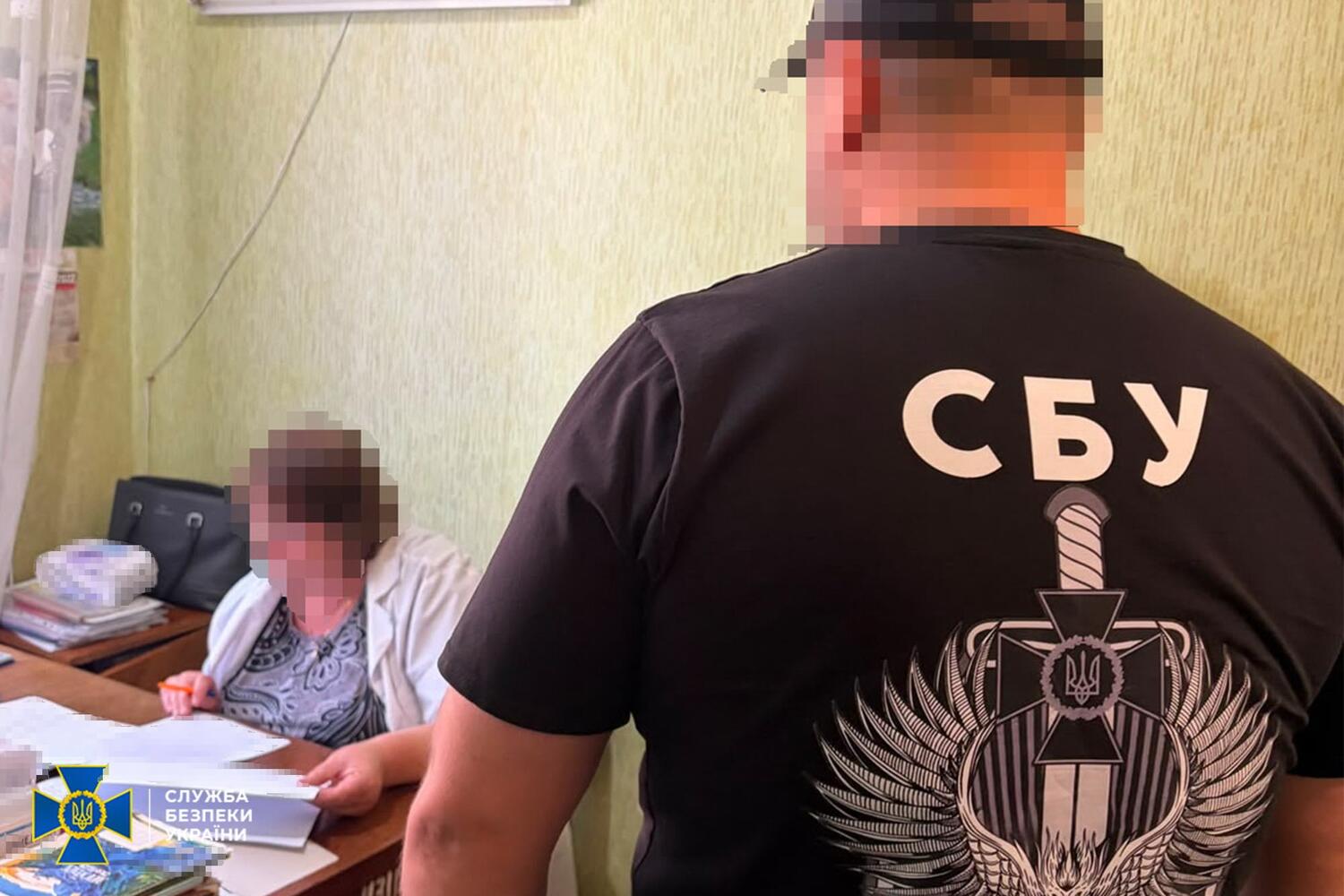 Ще одну схему ухилення від служби викрили на Черкащині: лікарка ЛКК
