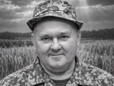 У Черкасах попращалися з військовим