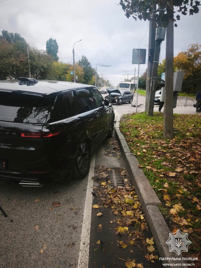 інша автівка на місці дтп
