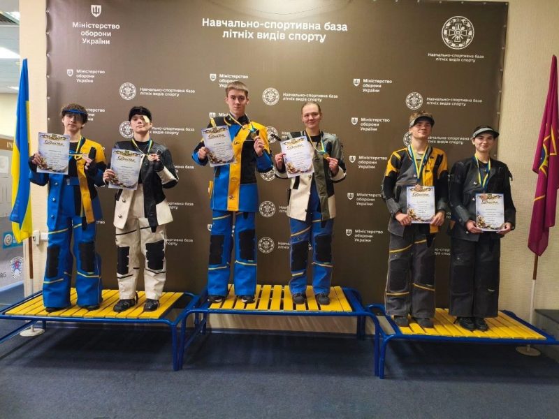 спортсмени